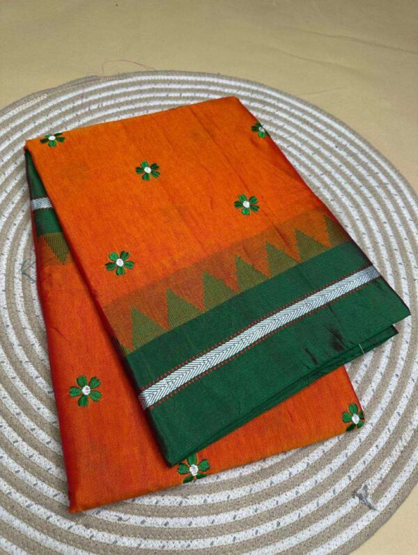 ILKAL SAREE WITH GREEN BORDER